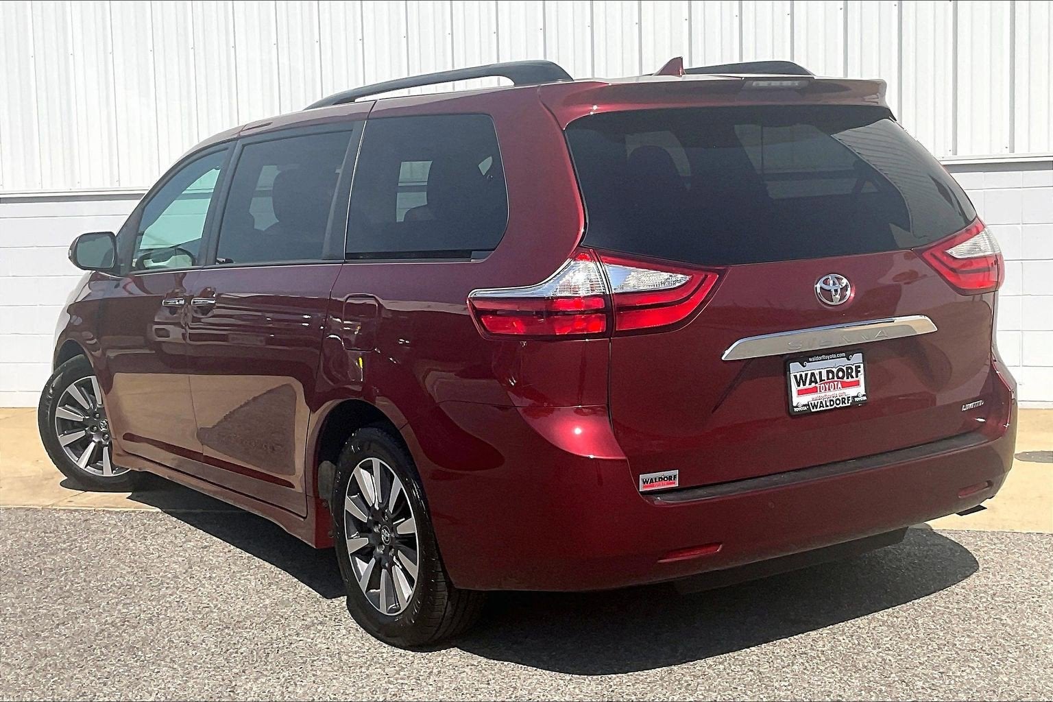 2019 Toyota Sienna Limited Premium