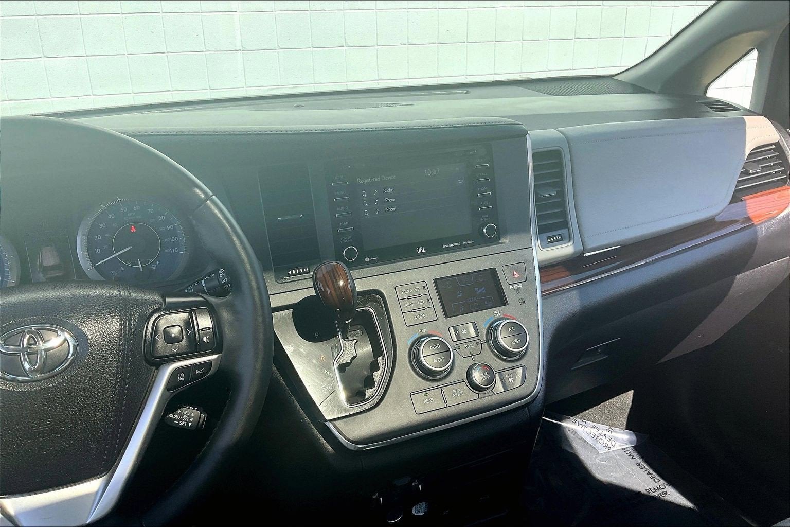 2019 Toyota Sienna Limited Premium