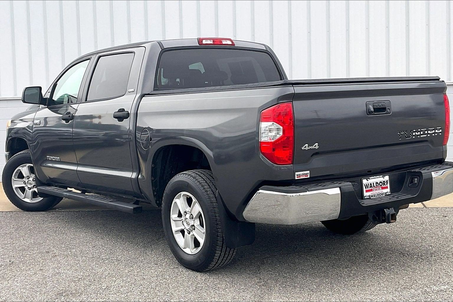 2015 Toyota Tundra SR5