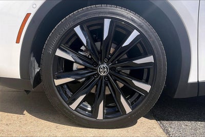 2026 Toyota Crown Platinum