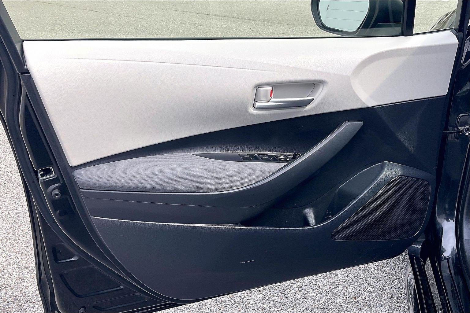 2020 Toyota Corolla Hybrid LE