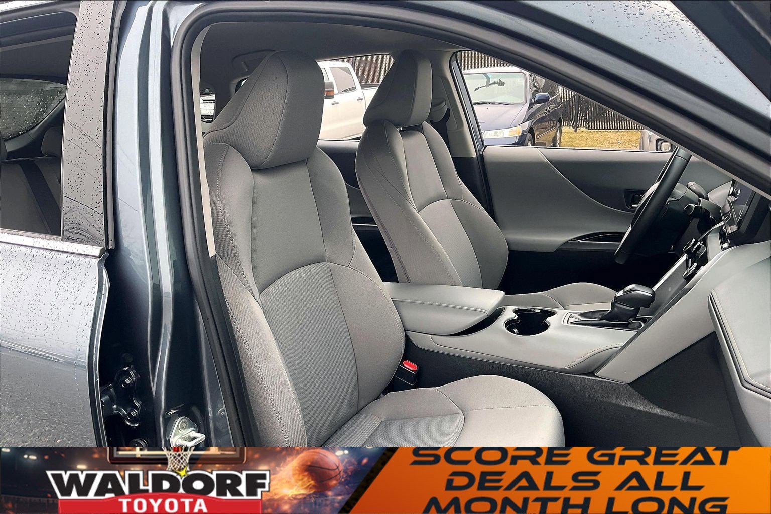 2023 Toyota Venza LE