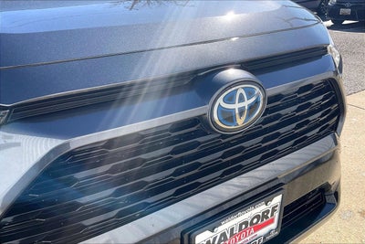 2022 Toyota RAV4 Hybrid SE