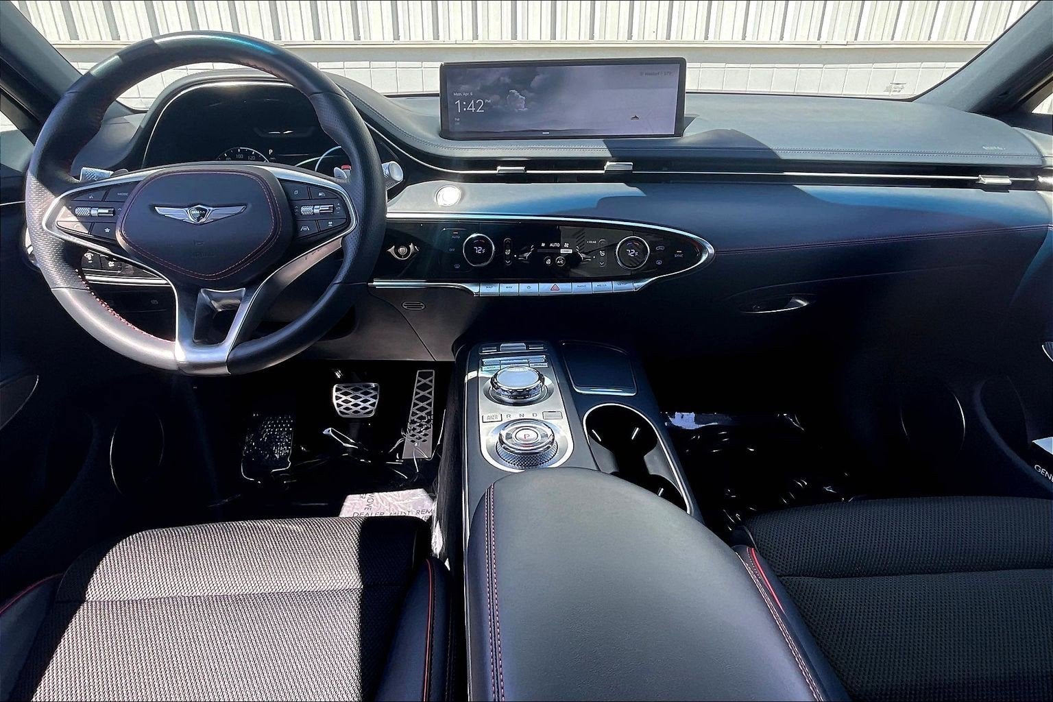 2023 Genesis GV70 2.5T