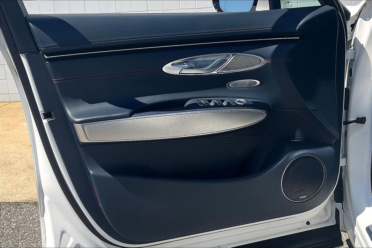 2023 Genesis GV70 2.5T