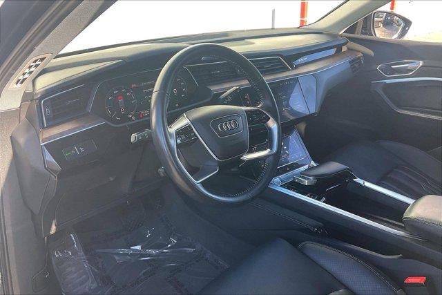 2019 Audi e-tron Prestige