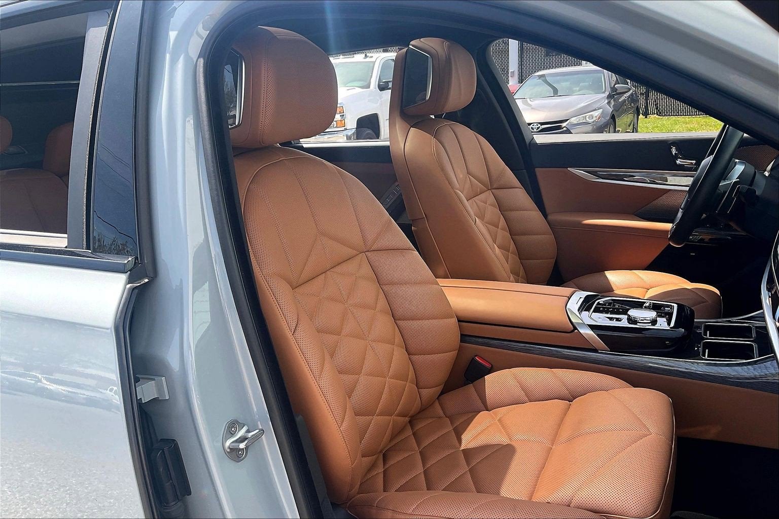 2024 BMW 7 Series 740i