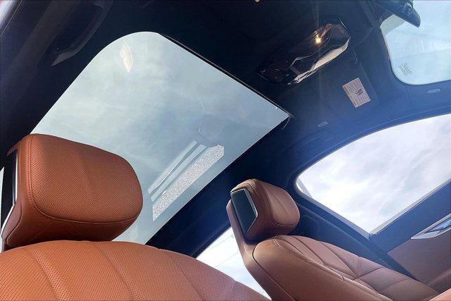2024 BMW 7 Series 740i
