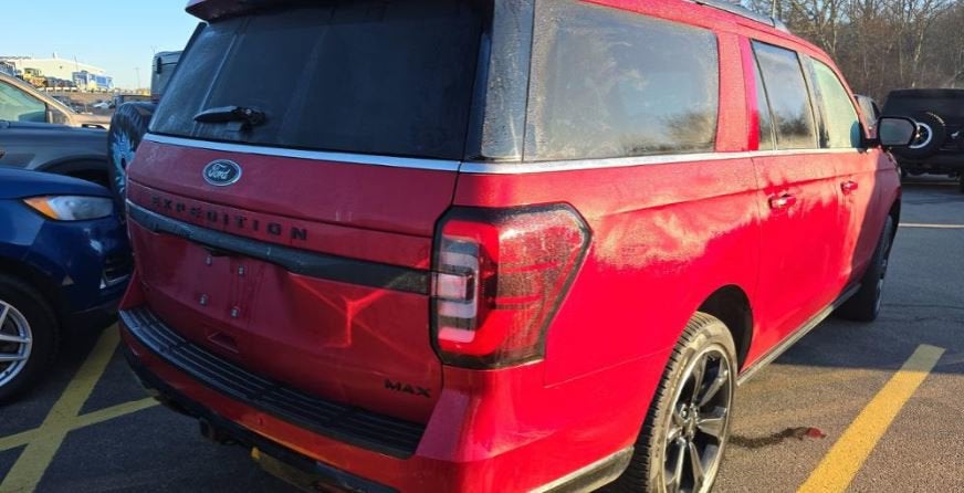 2022 Ford Expedition Max STEALTH PERFORMANCE PACKAGE