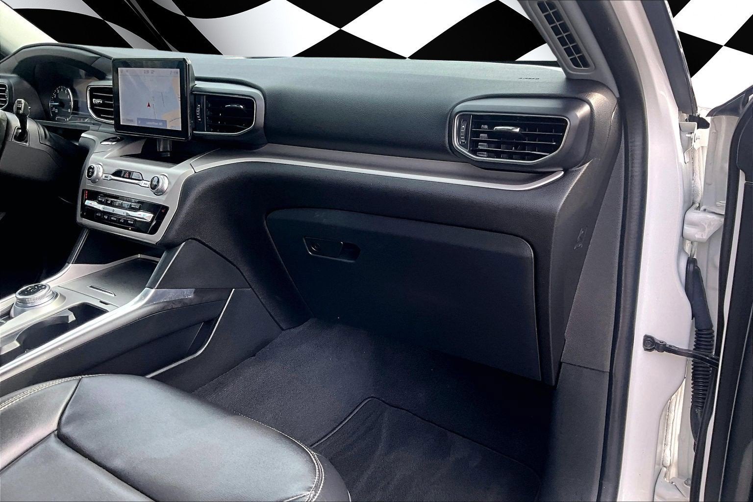 2022 Ford Explorer XLT LUXURY PANO ROOF