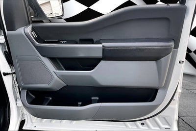 2025 Ford F-150 Lightning Pro EXTENDED RANGE 4WD