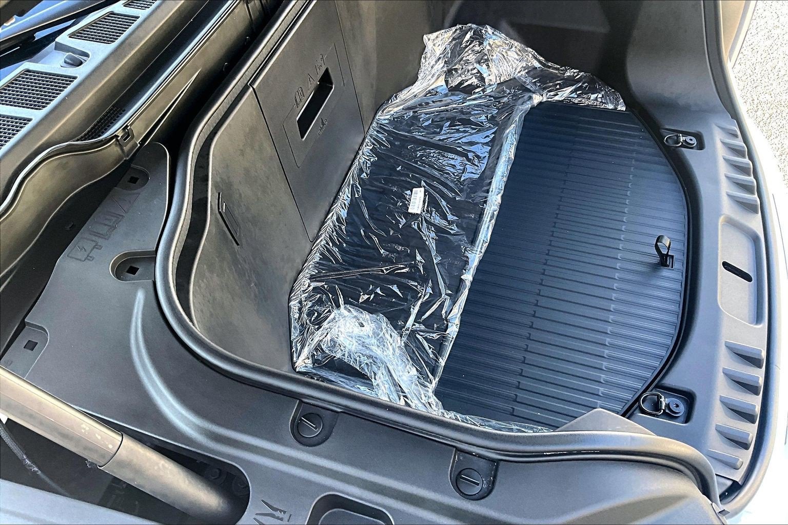 2025 Ford F-150 Lightning LARIAT EXTENDED RANGE LOADED