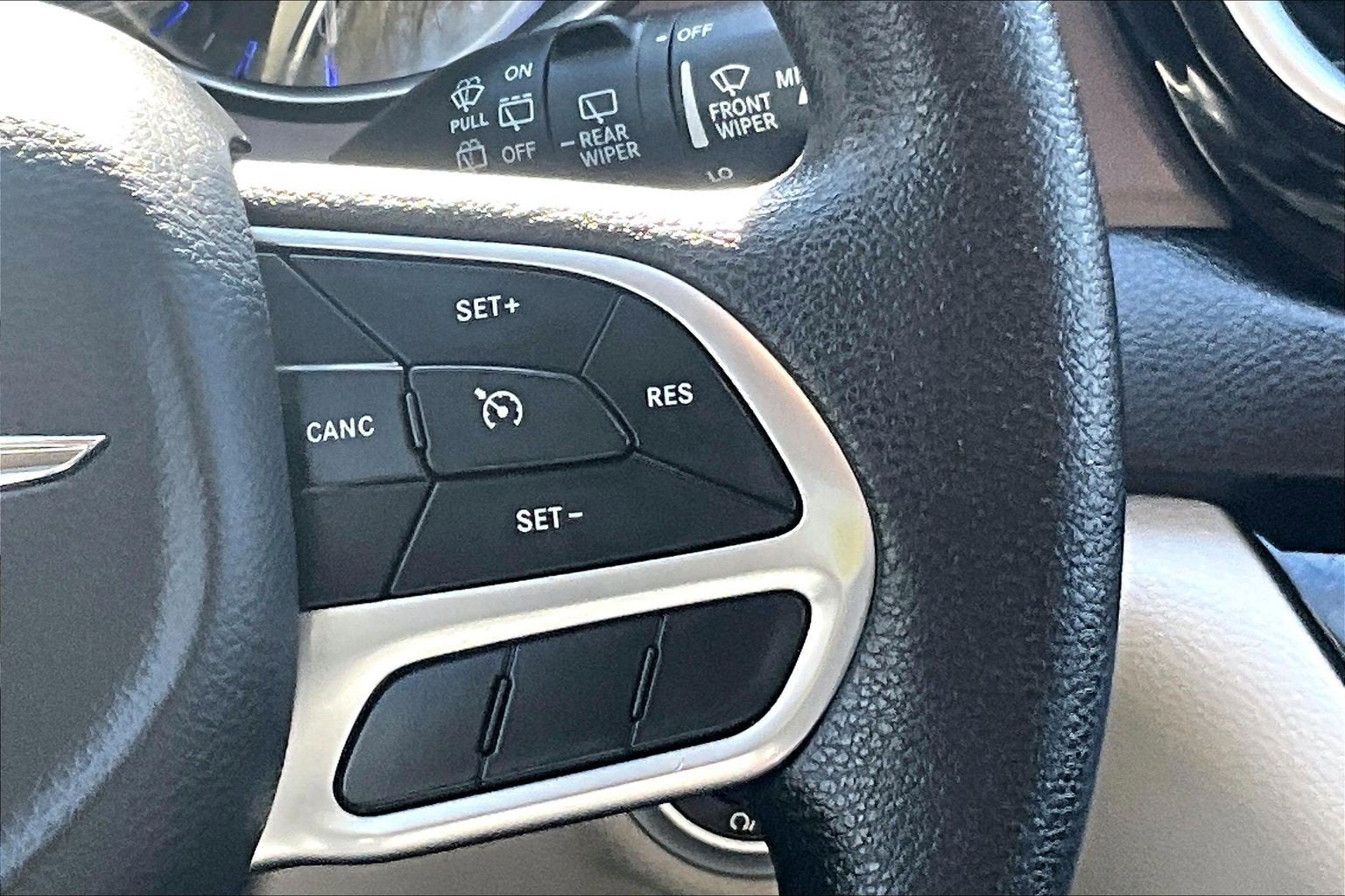 2021 Chrysler Voyager LXI