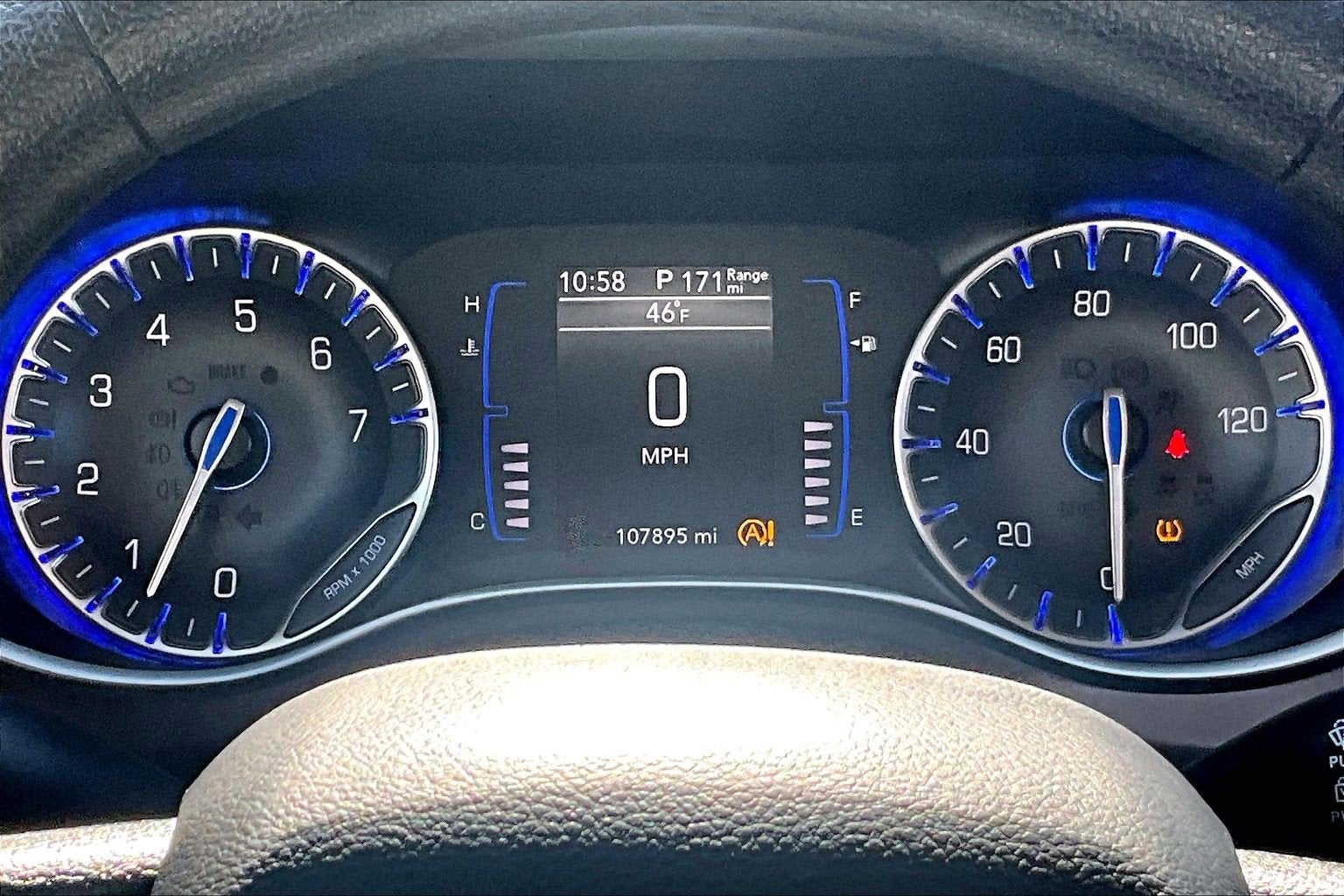 2021 Chrysler Voyager LXI