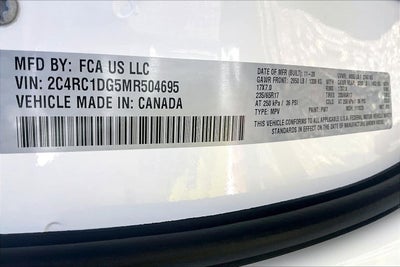 2021 Chrysler Voyager LXI