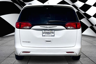 2021 Chrysler Voyager LXI