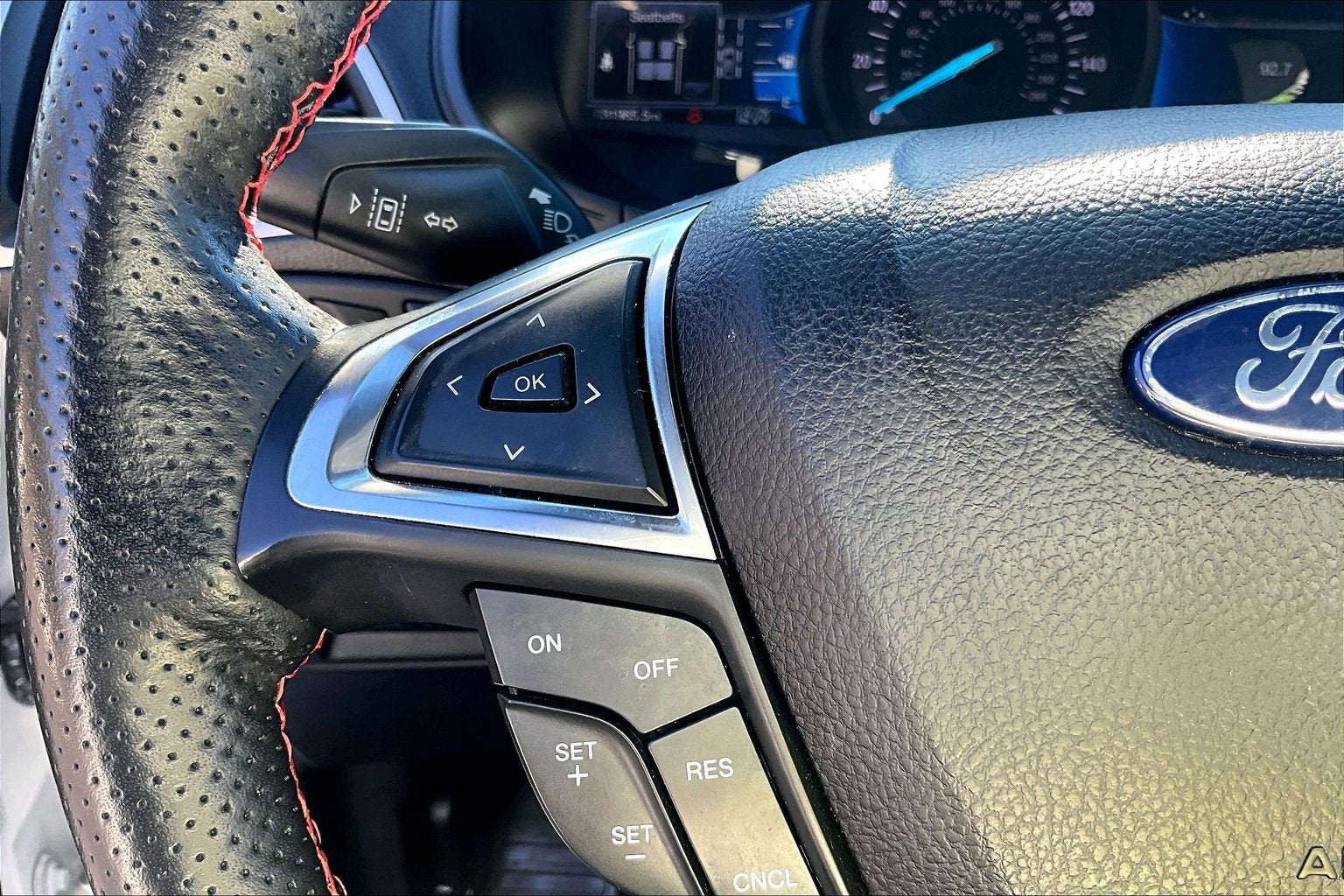 2022 Ford Edge ST LINE AWD PANO ROOF