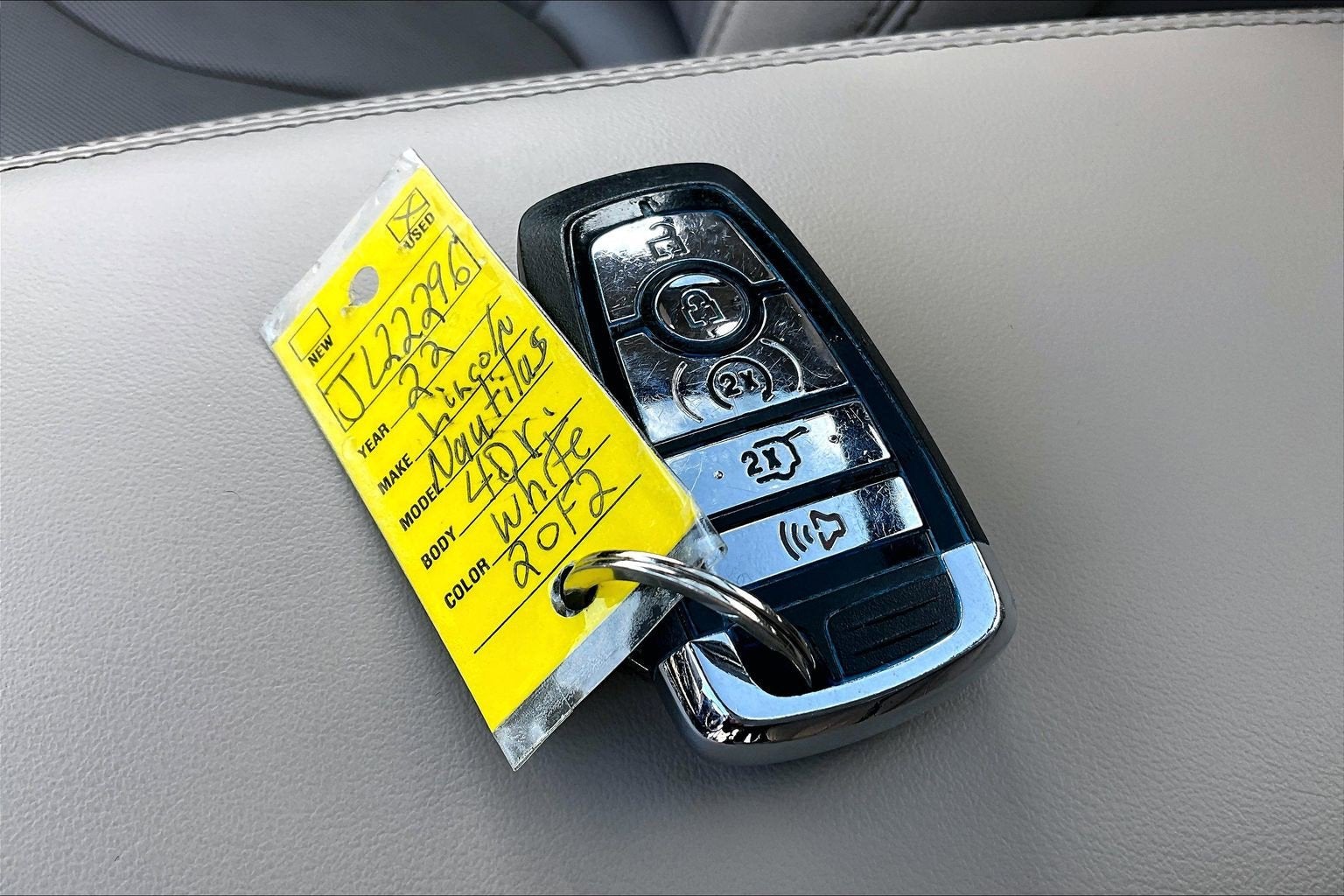 2022 Lincoln Nautilus Reserve