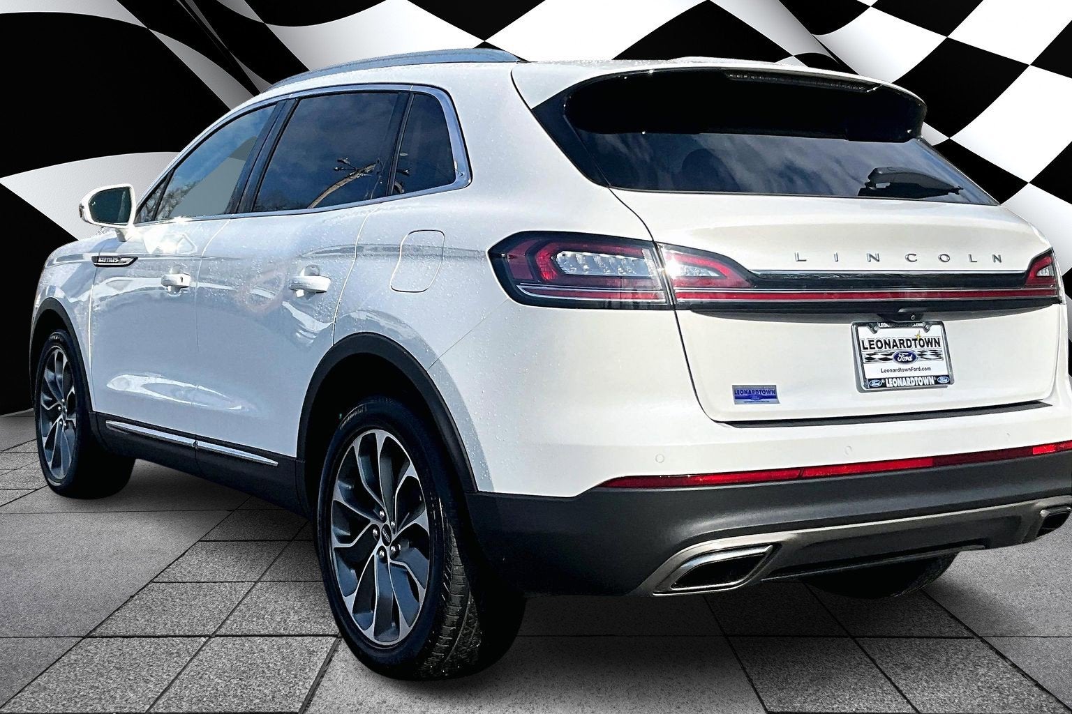 2022 Lincoln Nautilus Reserve