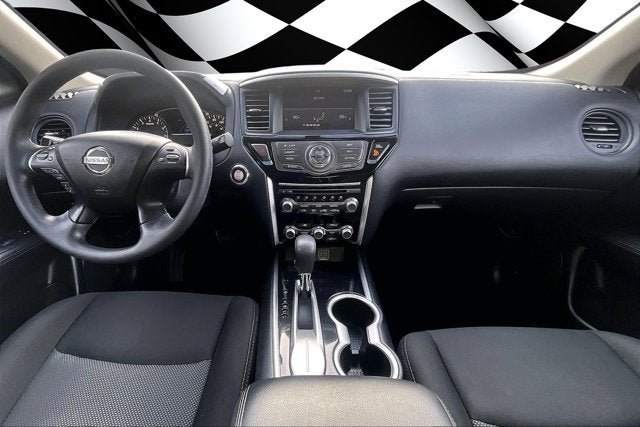 2020 Nissan Pathfinder S