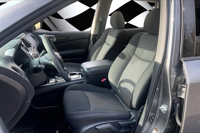 2020 Nissan Pathfinder S