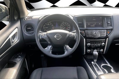 2020 Nissan Pathfinder S