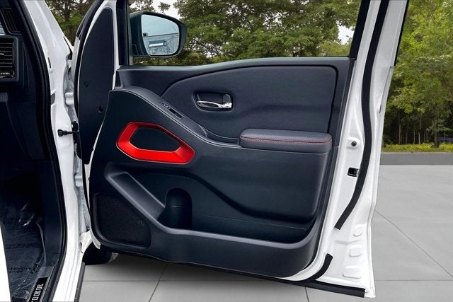 2022 Nissan Frontier PRO-X