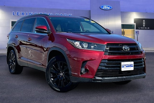 2019 Toyota Highlander SE