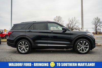 2025 Ford Explorer Platinum