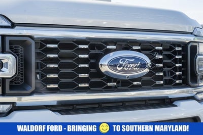 2025 Ford Super Duty F-350 DRW Platinum