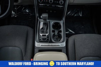 2023 Kia Carnival LX