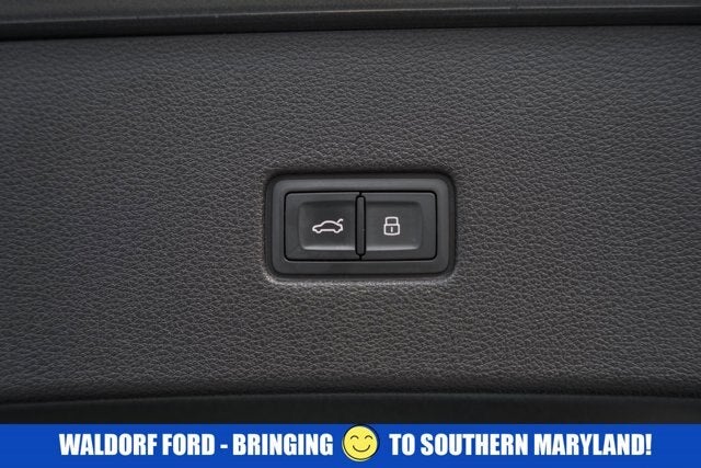 2021 Audi Q8 Prestige