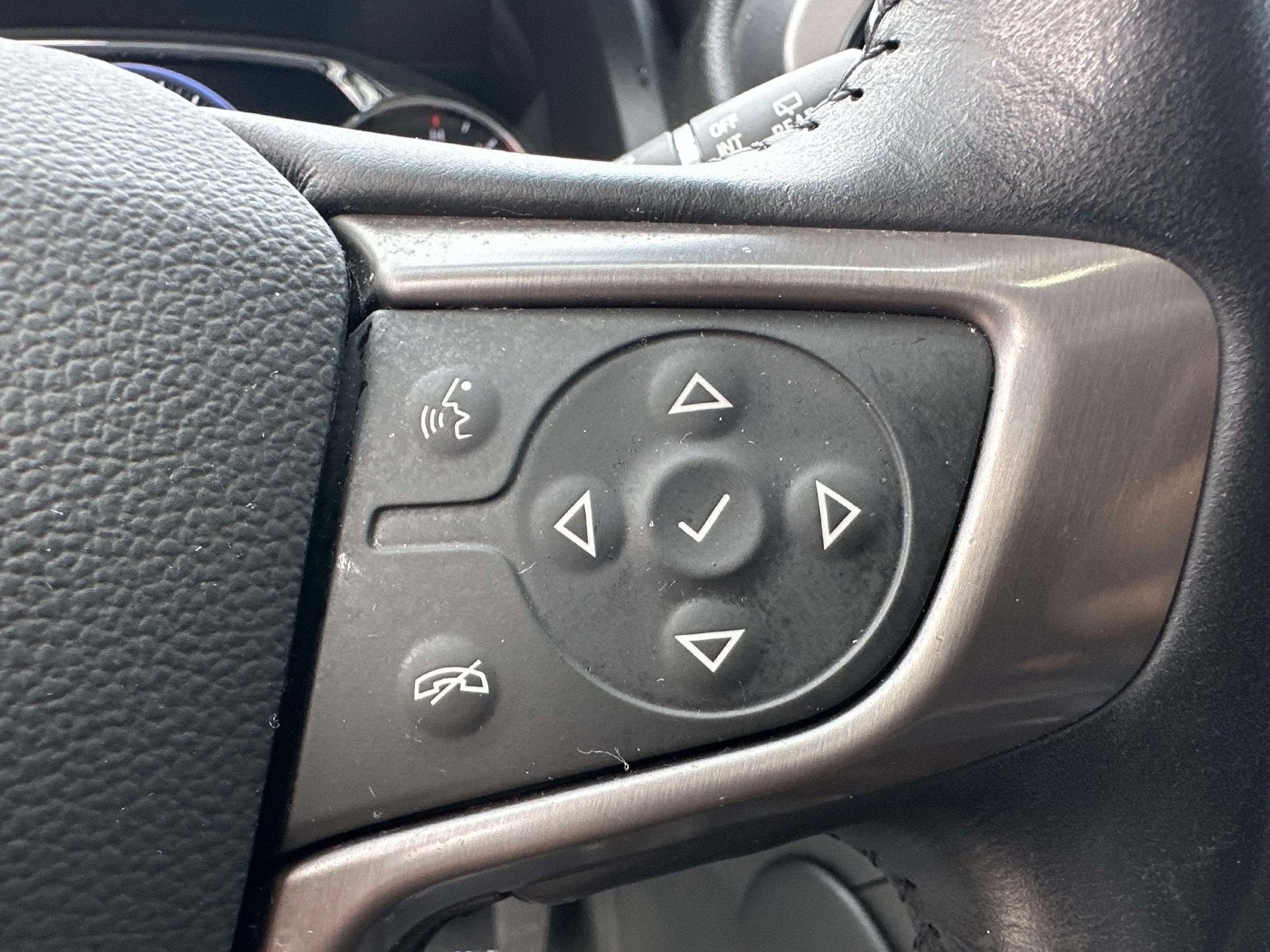 2022 GMC Acadia AT4