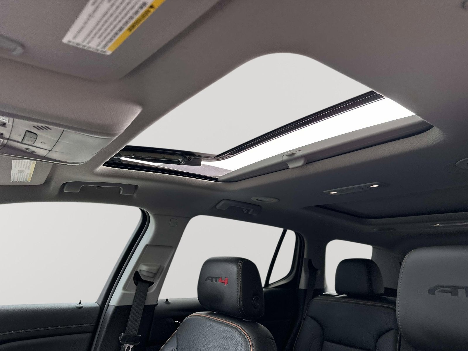 2022 GMC Acadia AT4