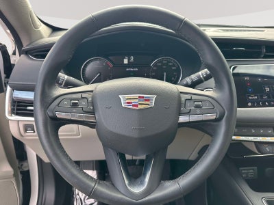 2022 Cadillac XT4 Luxury