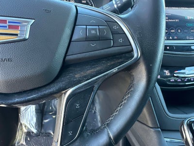 2022 Cadillac XT5 Premium Luxury