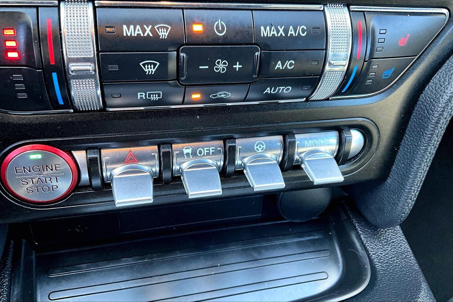 2020 Ford Mustang EcoBoost Premium Fastback