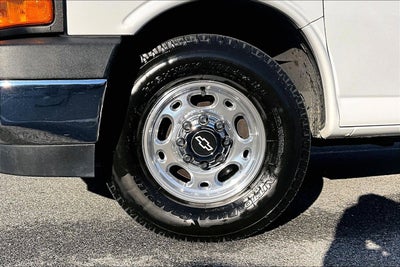 2018 Chevrolet Express Passenger 2500 LT