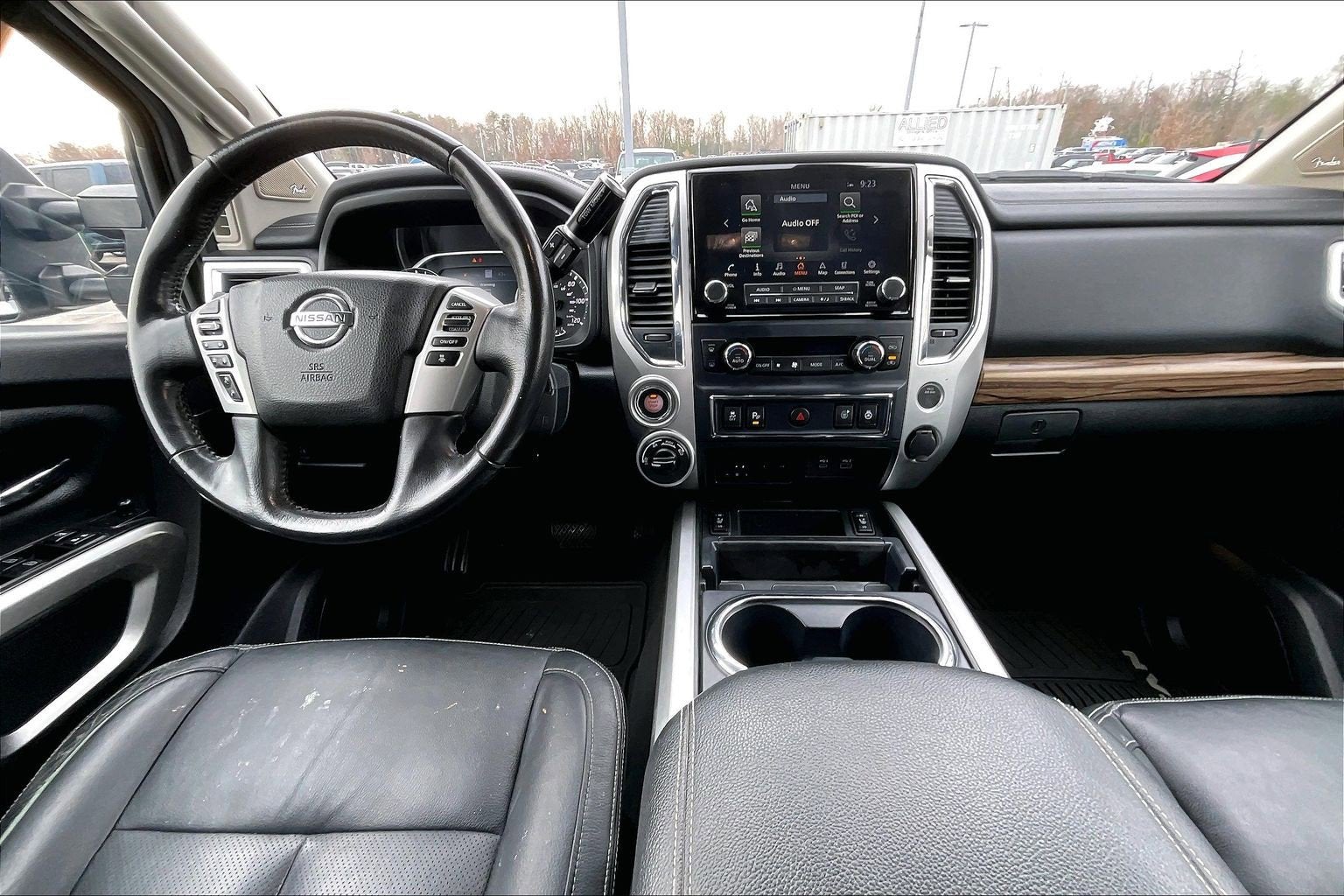 2021 Nissan TITAN Crew Cab SL 4x4