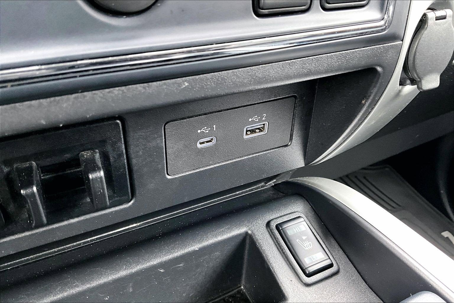 2021 Nissan TITAN Crew Cab SL 4x4