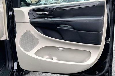 2013 Dodge Grand Caravan Crew