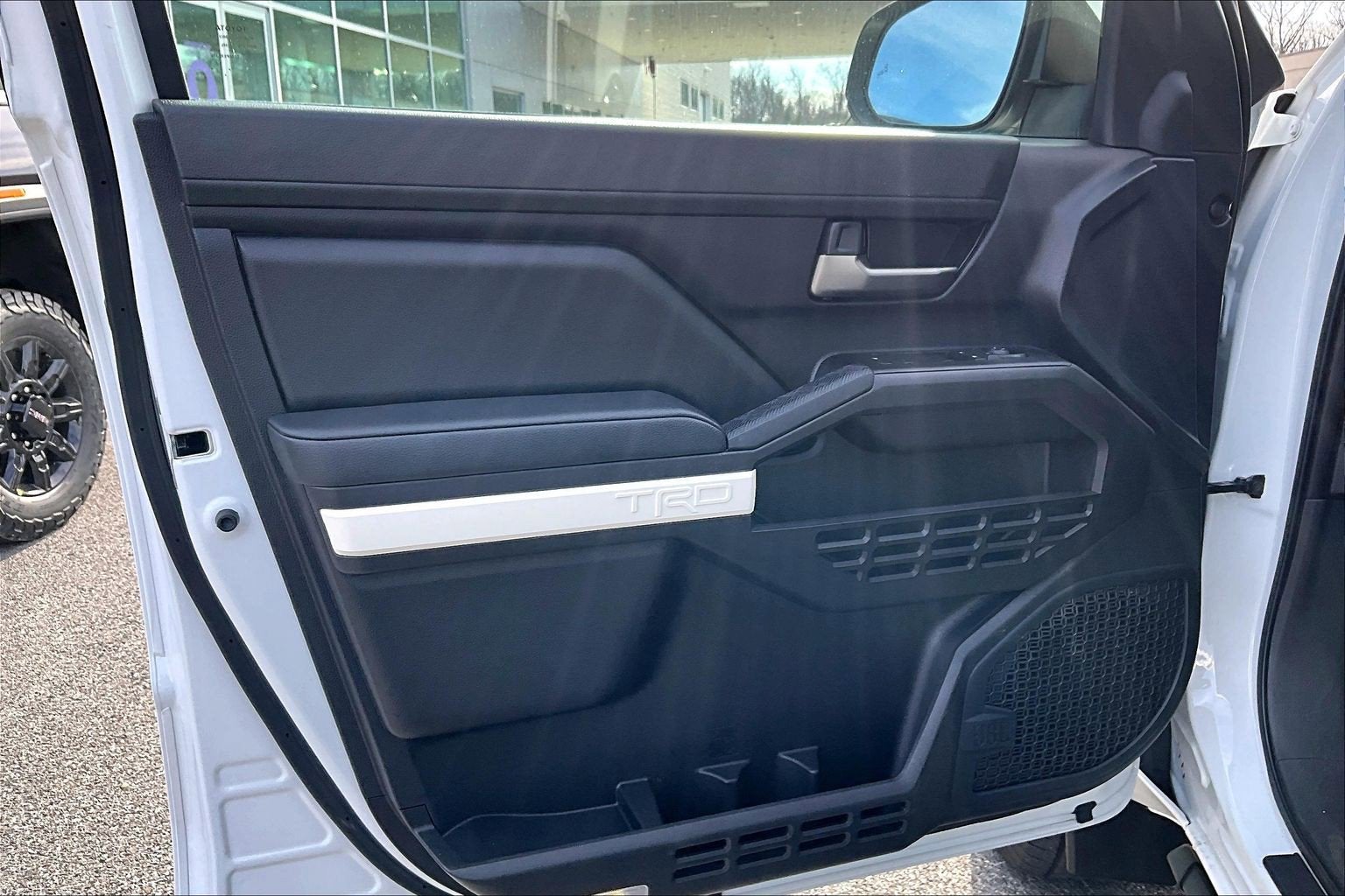 2024 Toyota Tacoma Hybrid TRD Off Road