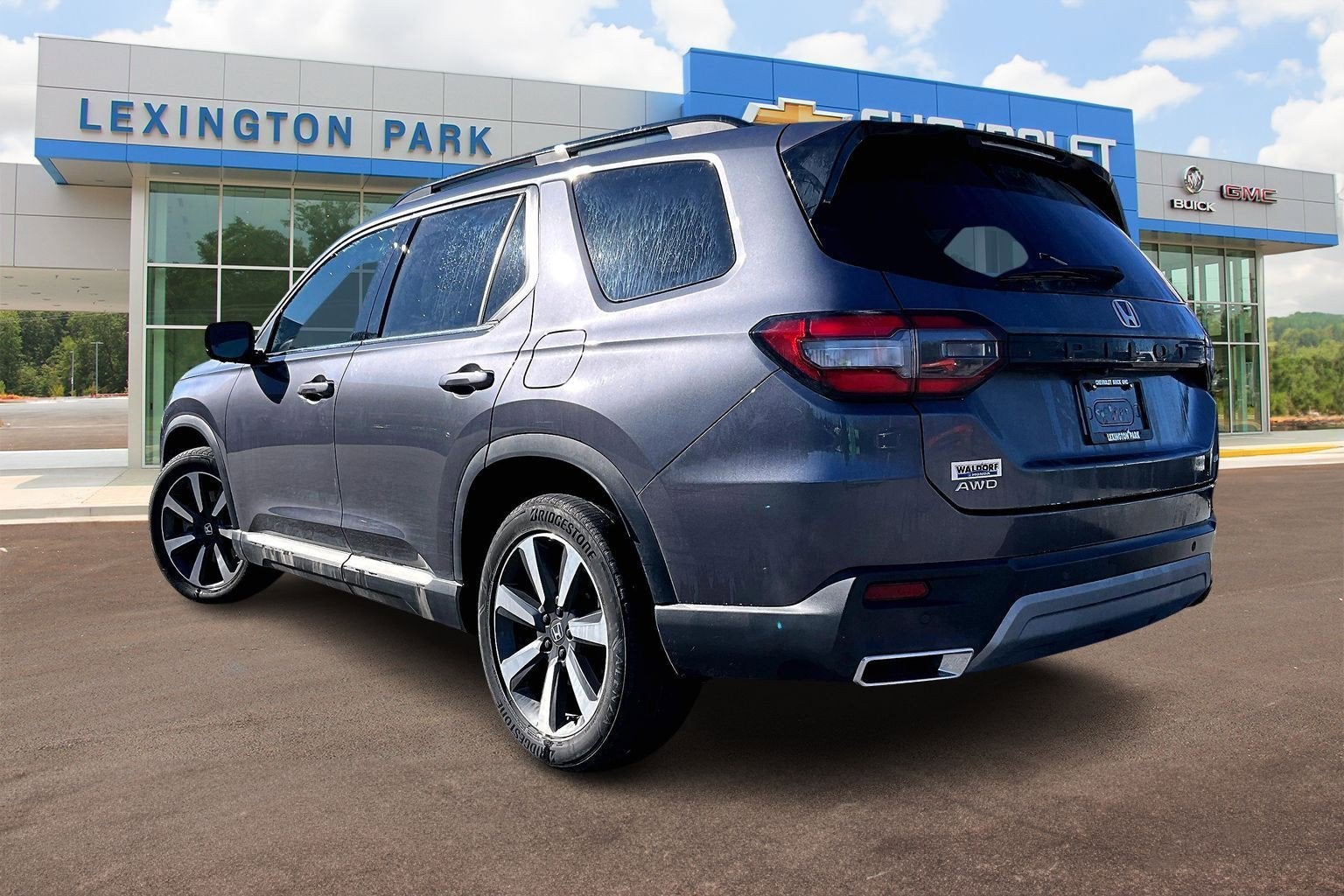 2023 Honda Pilot AWD Elite