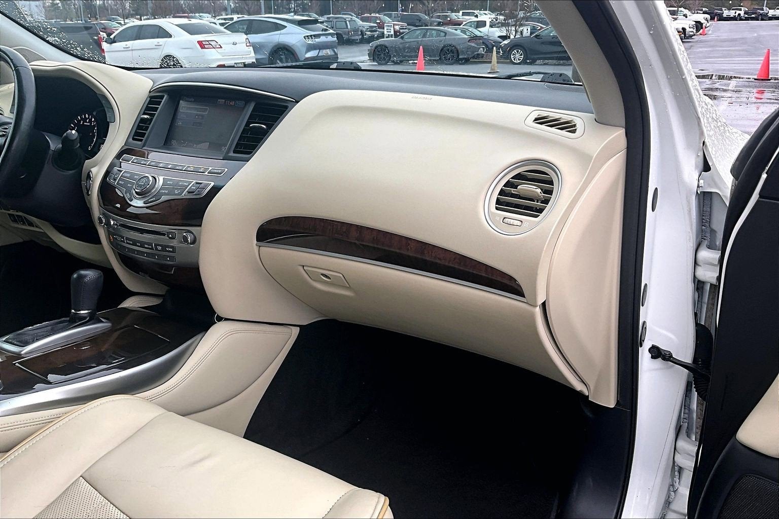 2015 INFINITI QX60 Base